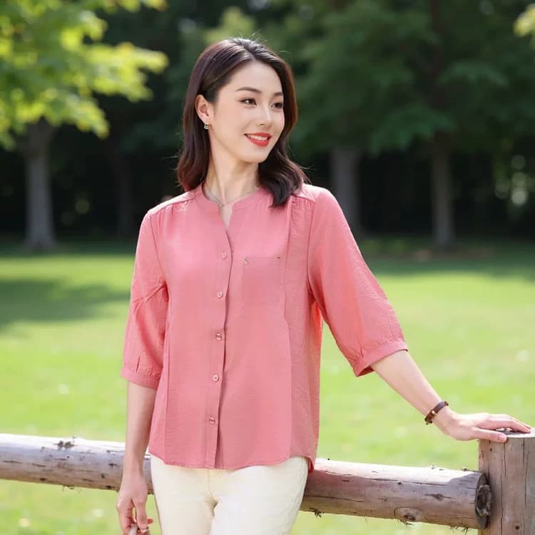 Женские рубашки, лето 2025, новый стиль, иностранный стиль, уменьшающие возраст, элегантные топы для мам, элегантные маленькие рубашки, рубашки со средним рукавом